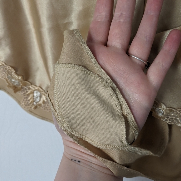 Vintage 80s‎ St. Michael Marks & Spencer Gold Satin Cami/Shorts Set - RARE SET - Picture 12 of 13